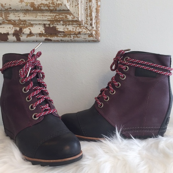 Sorel Shoes - SOREL PREMIUM WEDGE BOOT SZ 8 GREAT CONDITION
